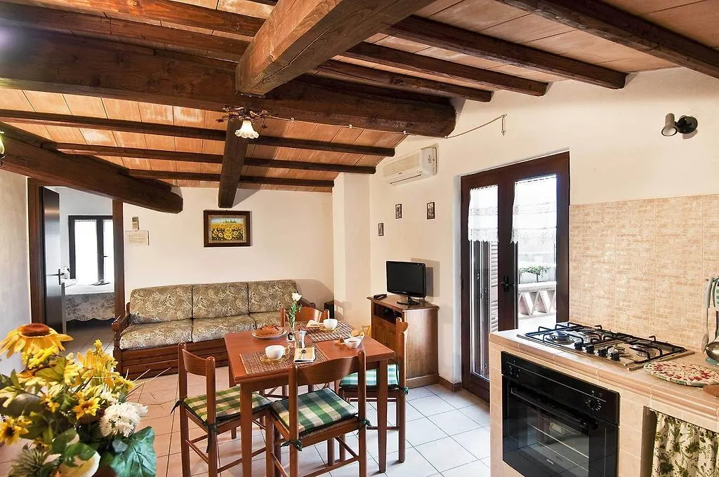 Agriturismo I Girasoli Villa Pescia Romana