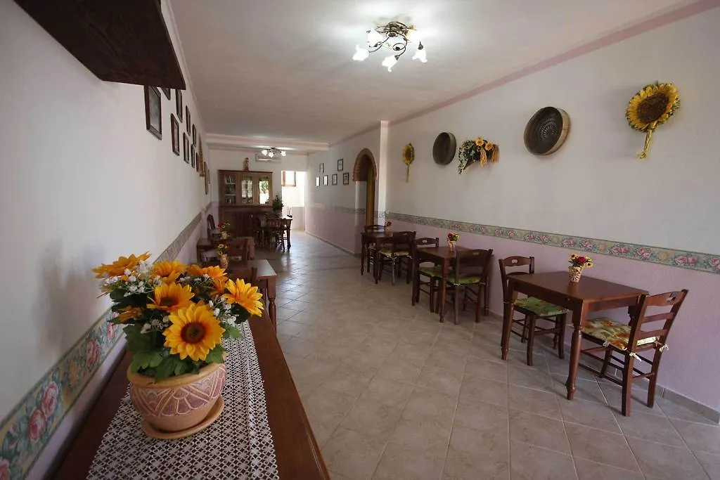 Farm stay Agriturismo I Girasoli Villa Pescia Romana Italy